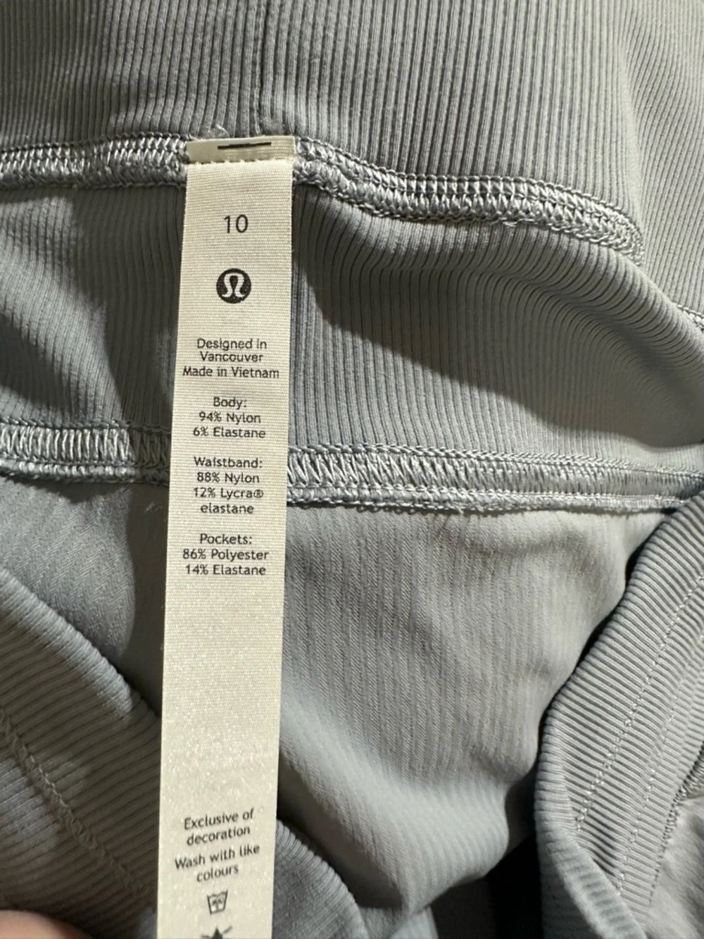 lululemon athletica Light Gray Drawstring Joggers